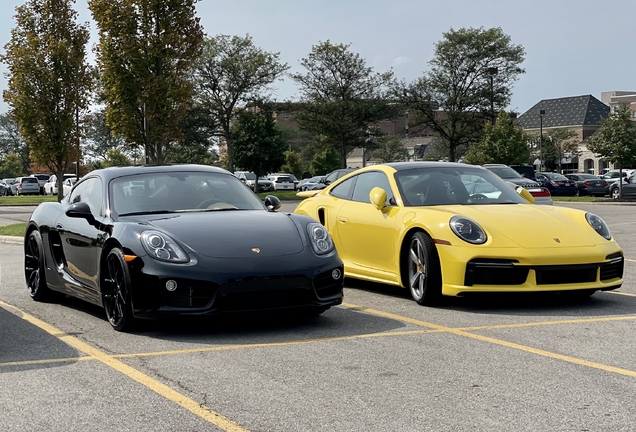 Porsche 981 Cayman S