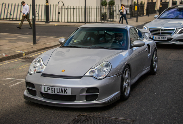 Porsche 996 GT2