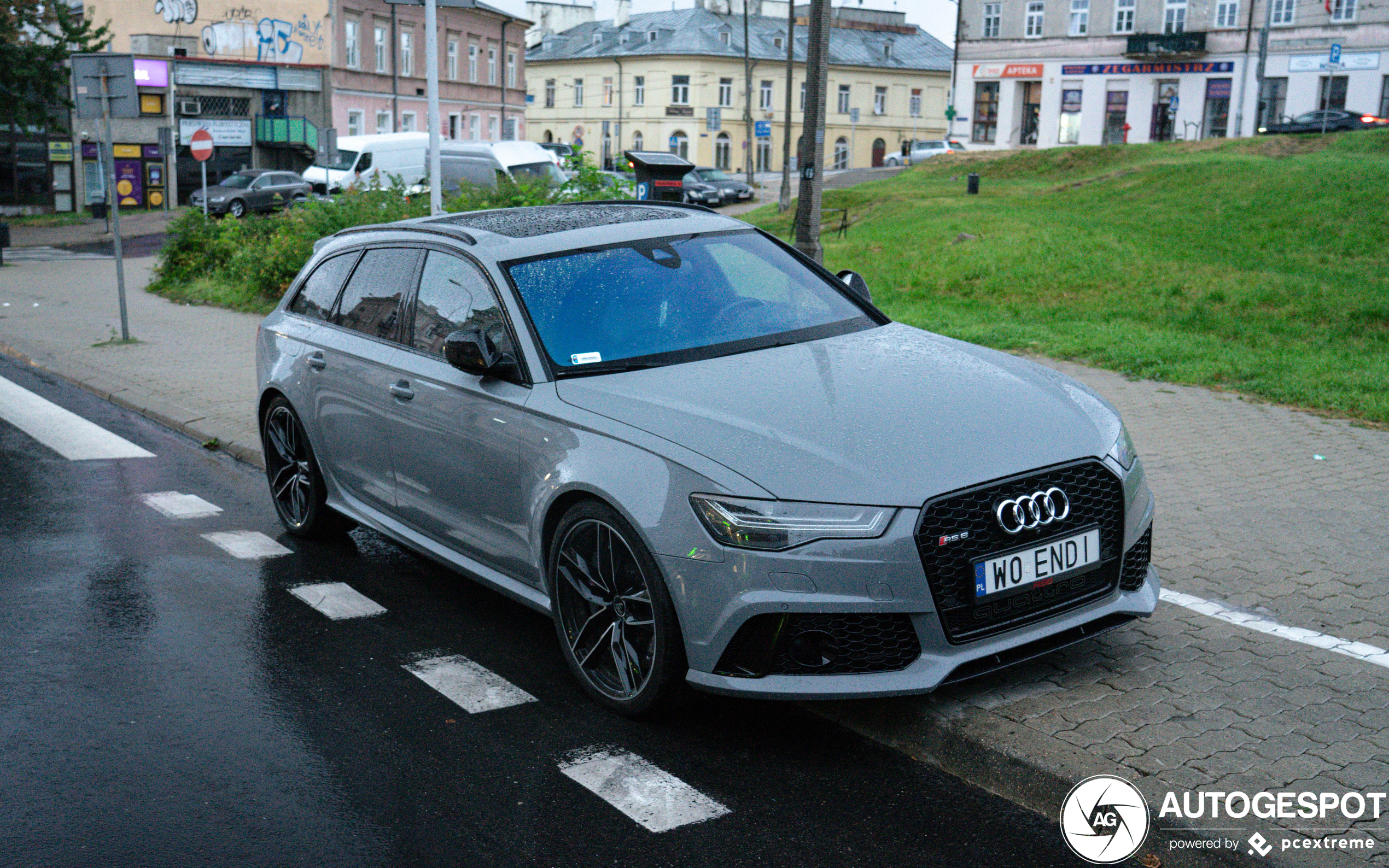 Audi RS6 Avant C7 2015