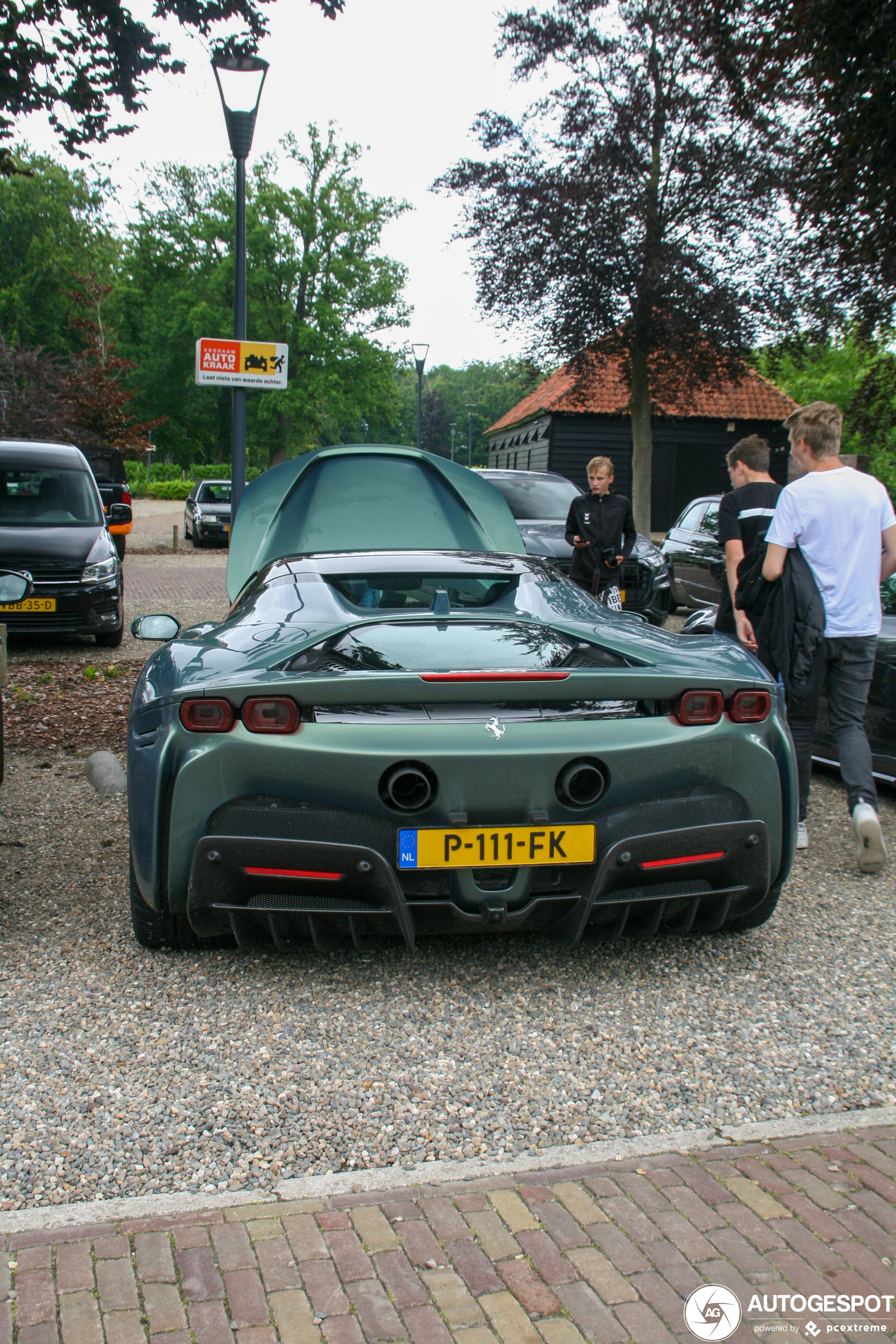 Ferrari SF90 Spider