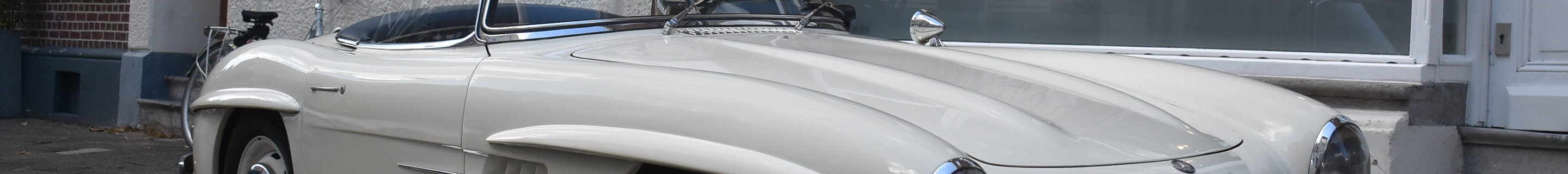 Mercedes-Benz 300SL Roadster