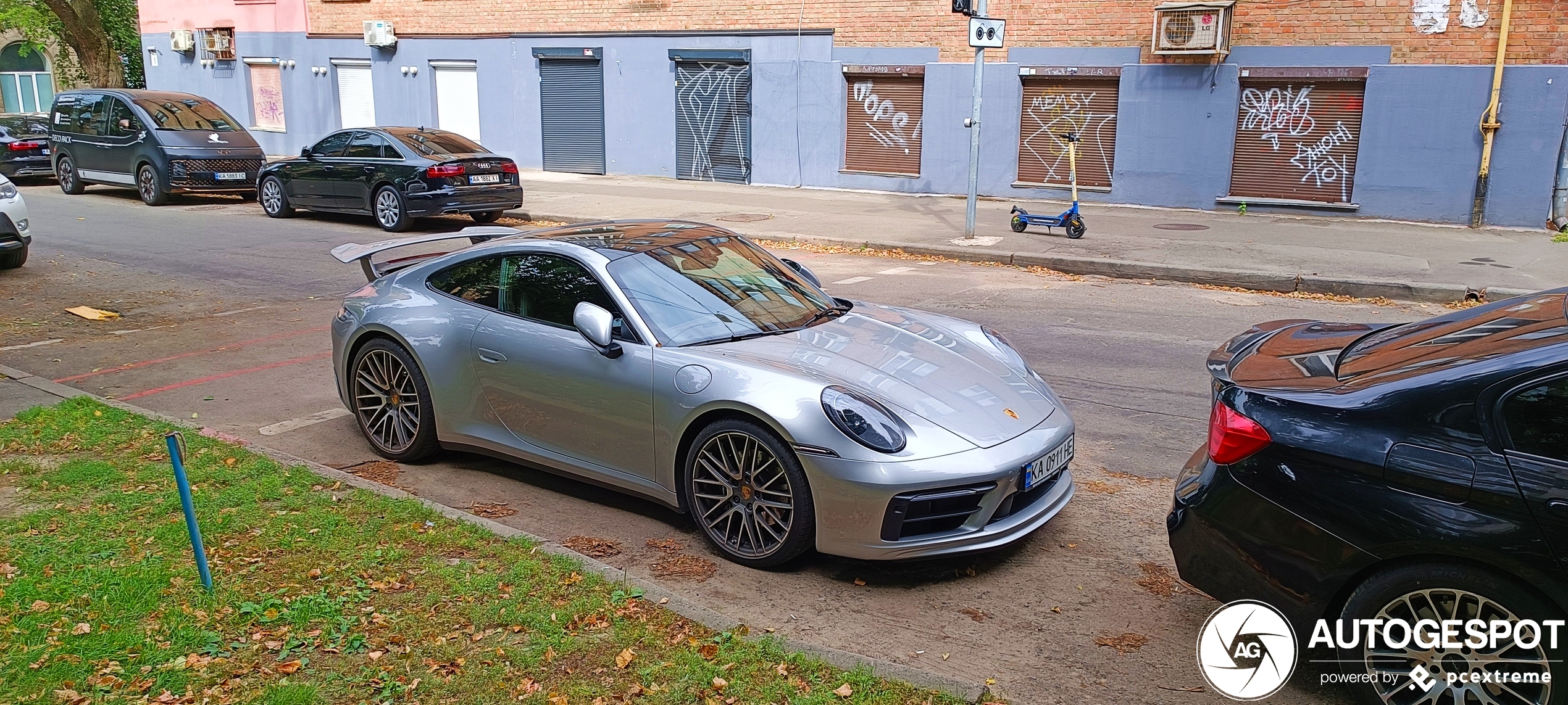 Porsche 992 Carrera 4S