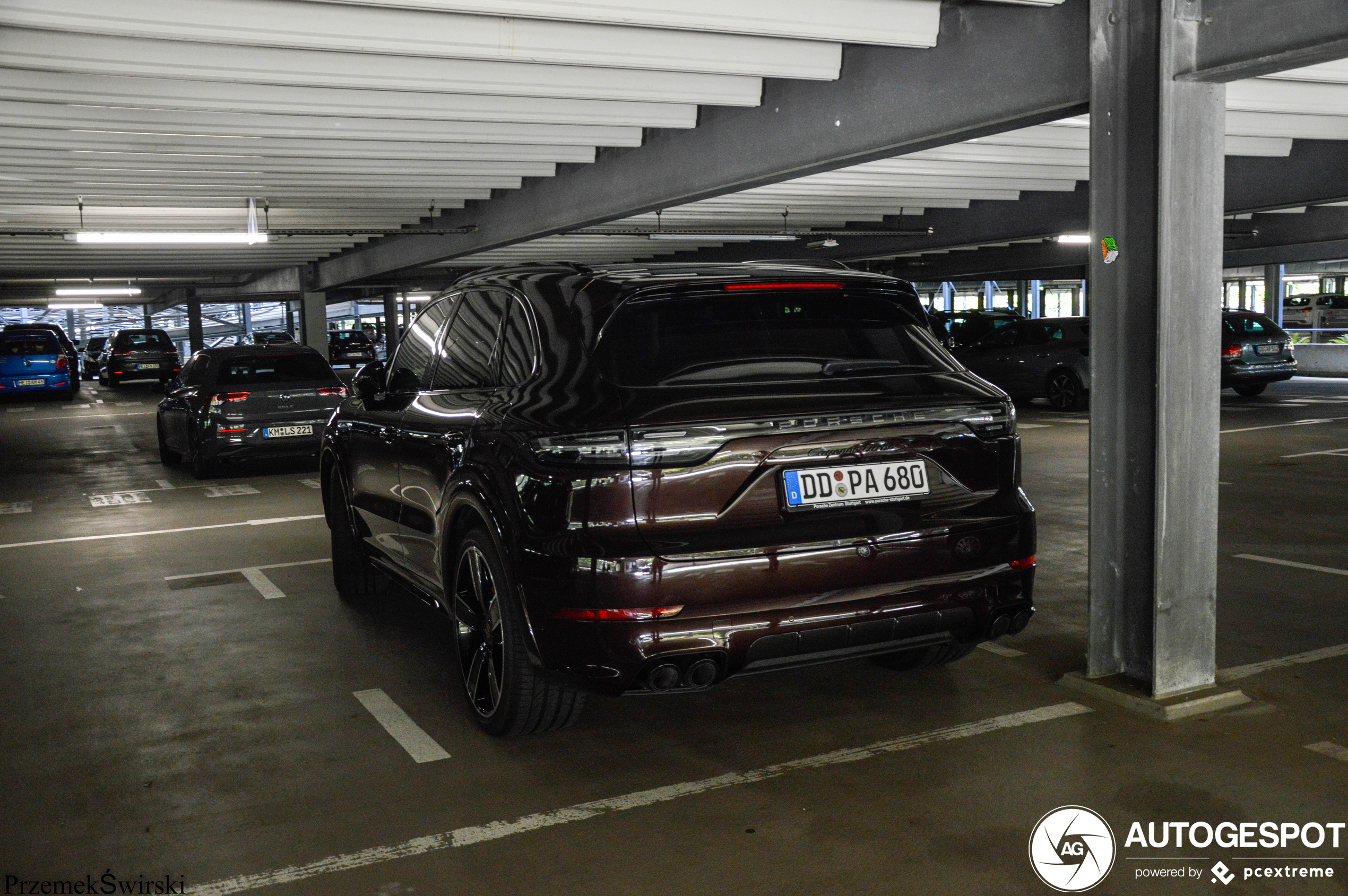 Porsche Cayenne Turbo S E-Hybrid