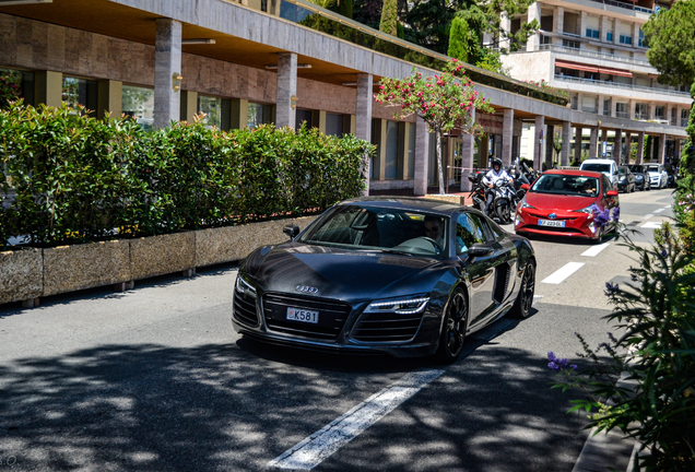 Audi R8 V10 Plus 2013