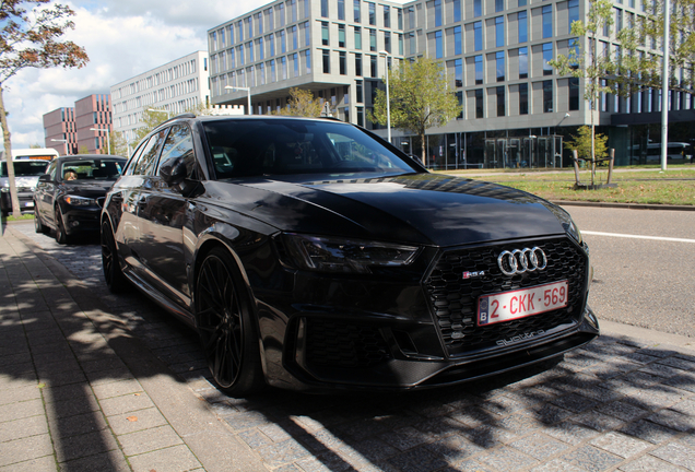 Audi RS4 Avant B9