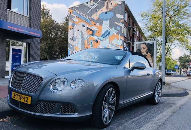 Bentley Continental GTC 2012