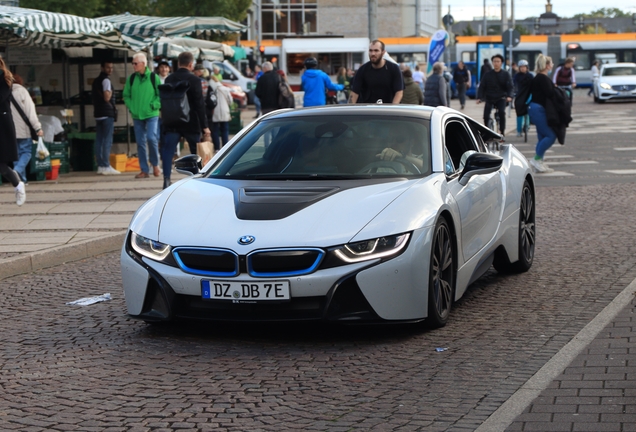 BMW i8 2018