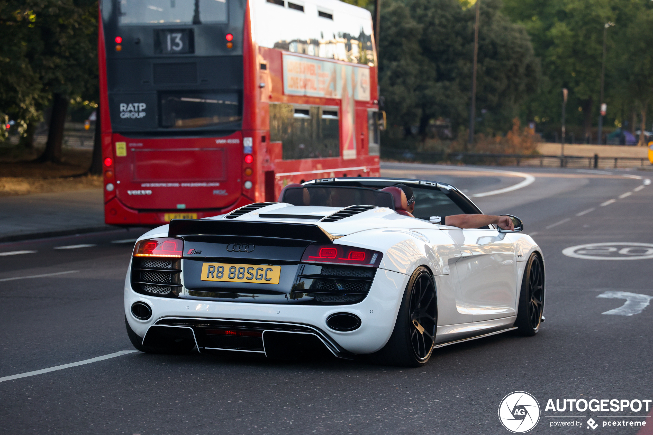 Audi R8 V10 Spyder