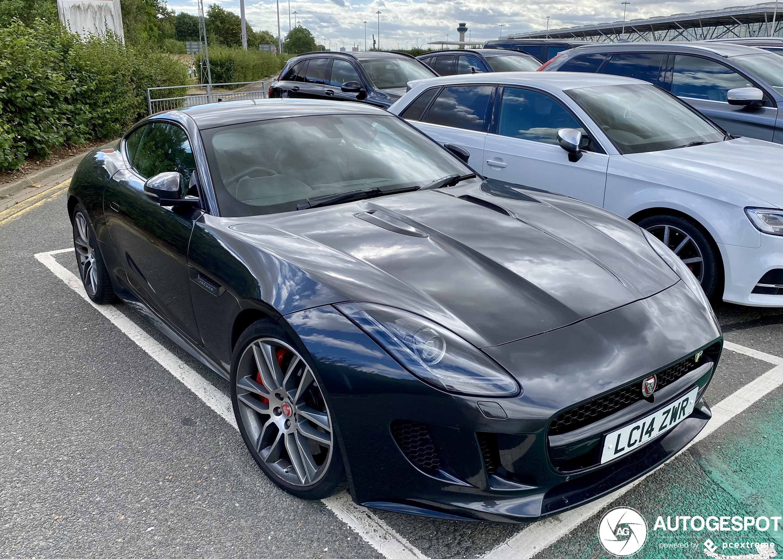 Jaguar F-TYPE R Coupé