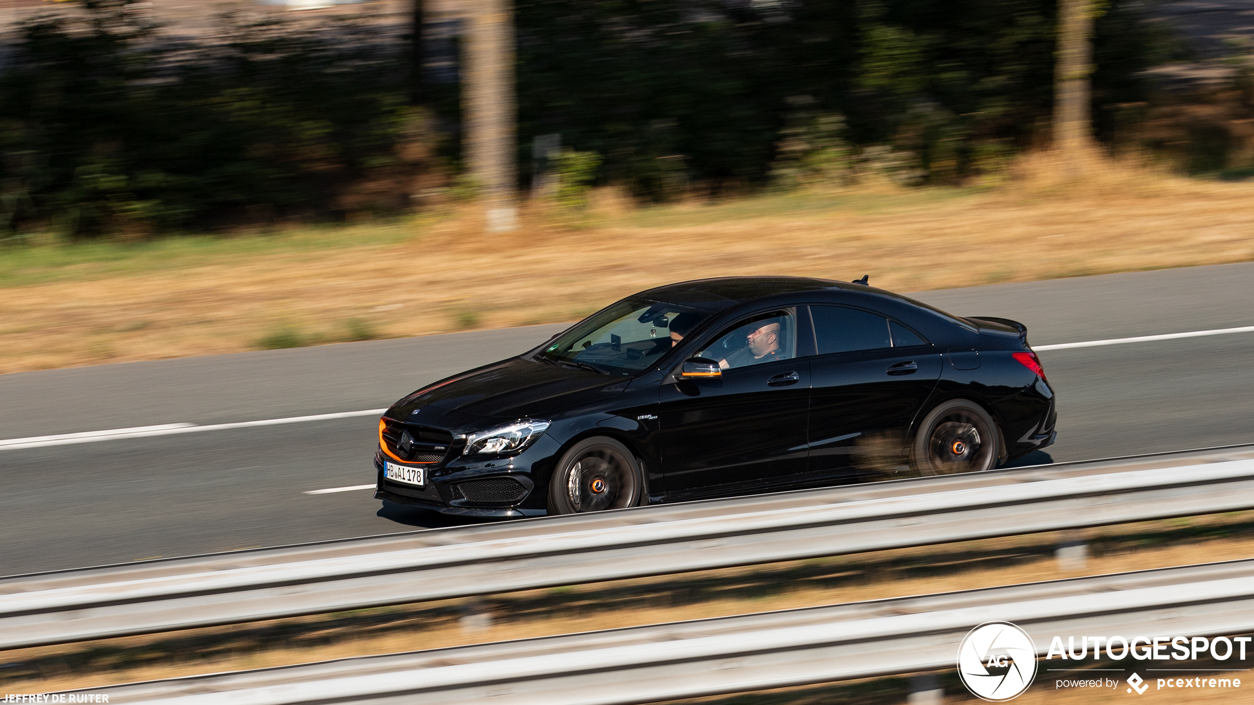 Mercedes-AMG CLA 45 C117 OrangeArt Edition