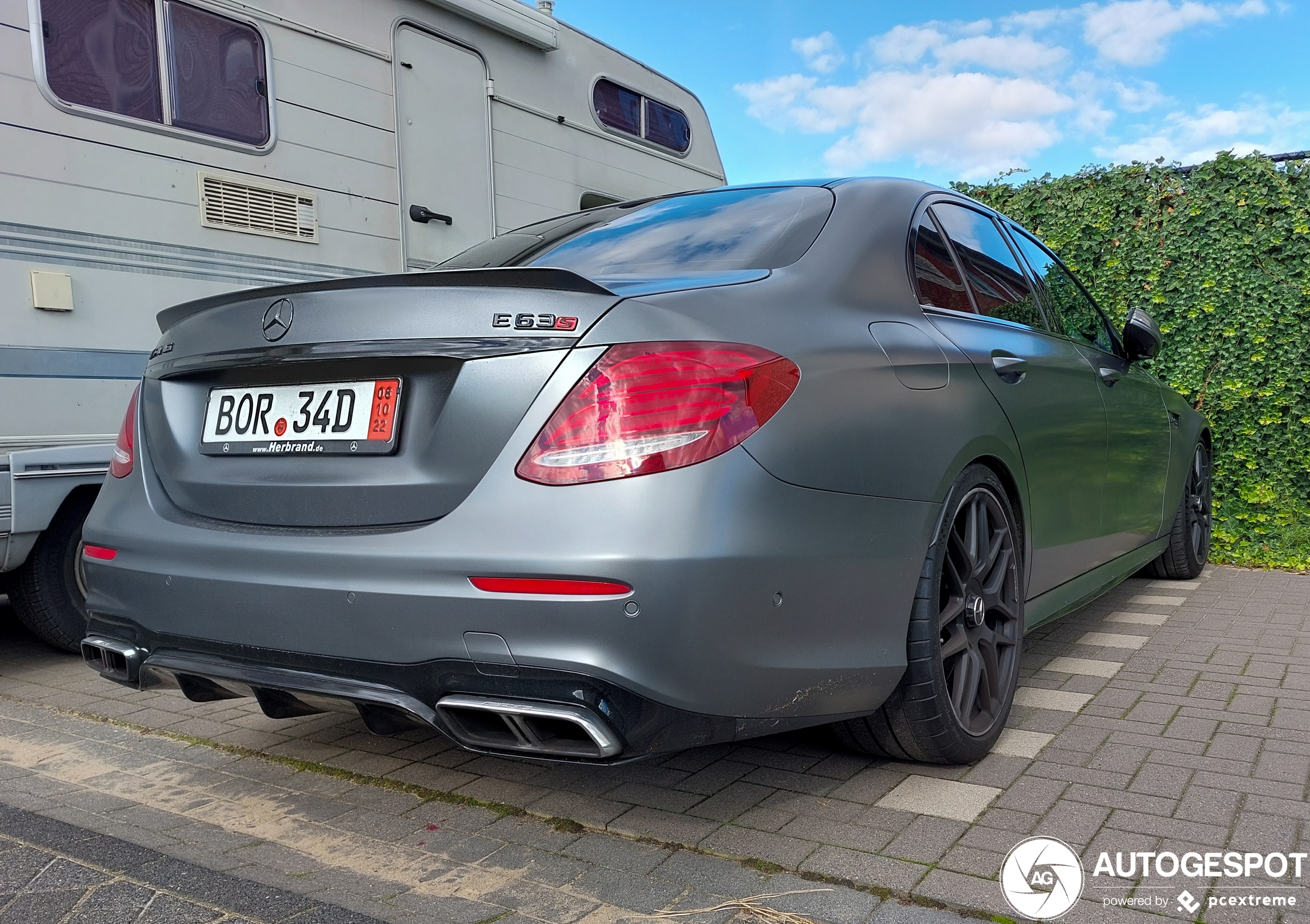 Mercedes-AMG E 63 S W213