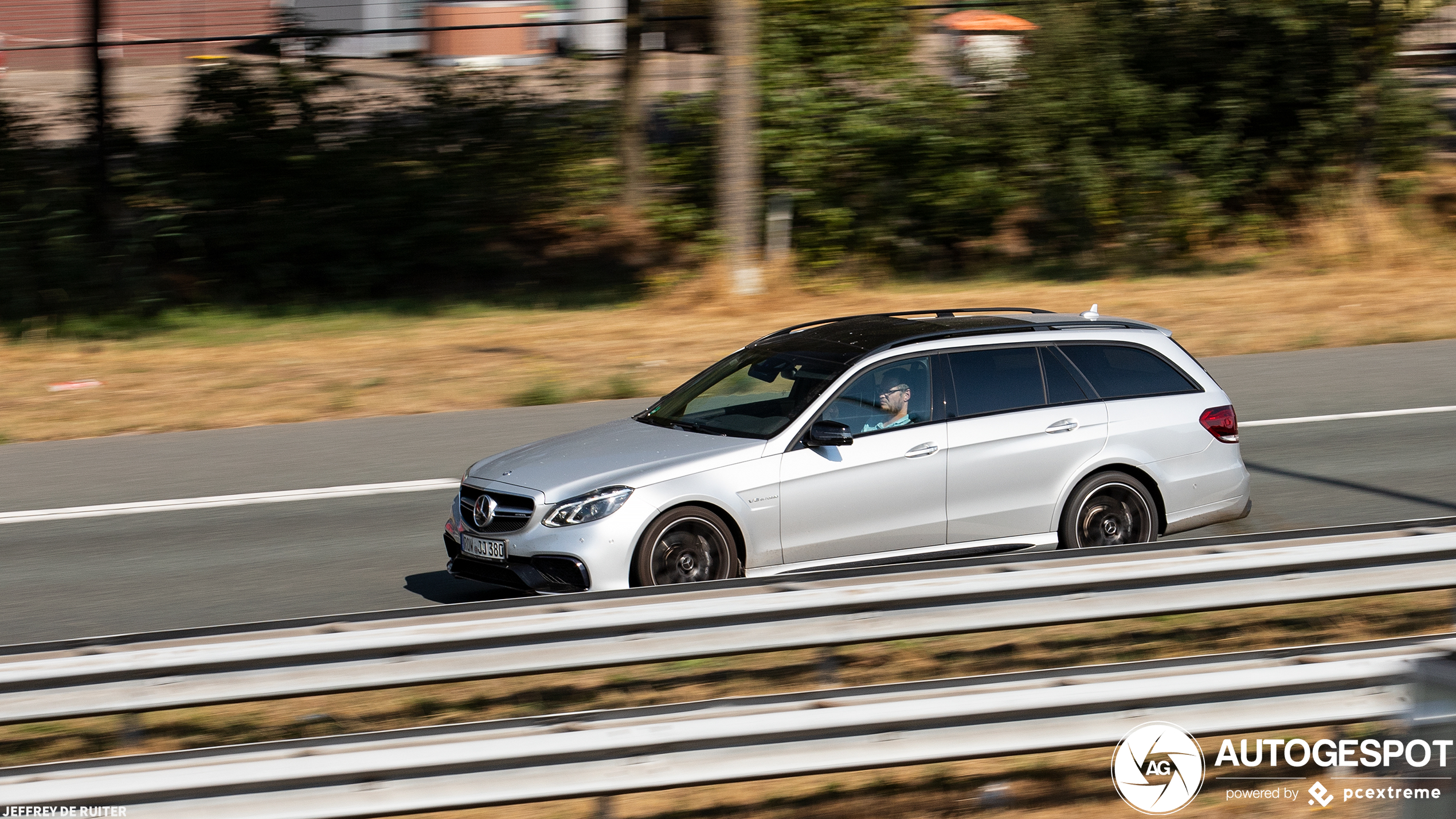 Mercedes-Benz E 63 AMG S212 2013