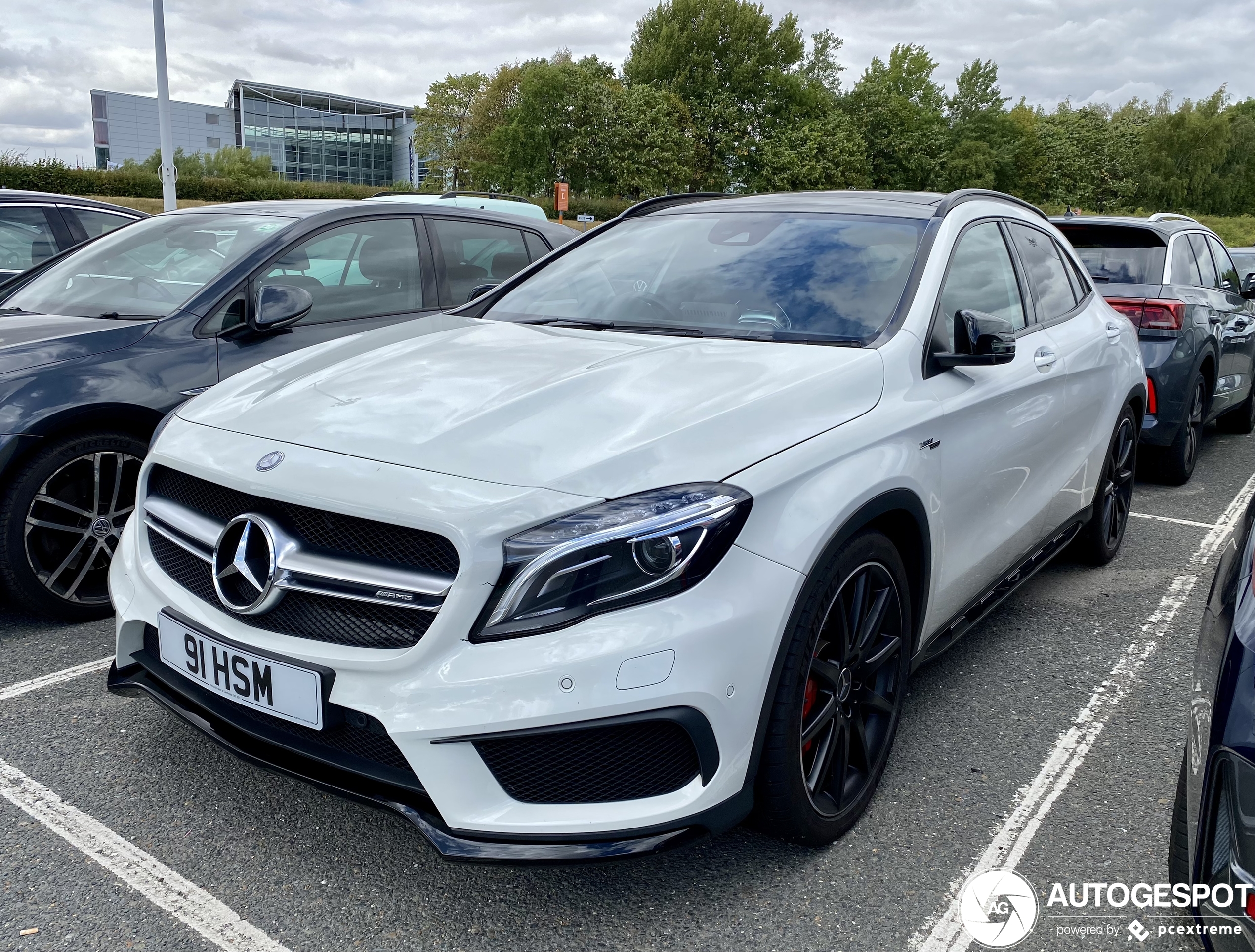 Mercedes-Benz GLA 45 AMG X156