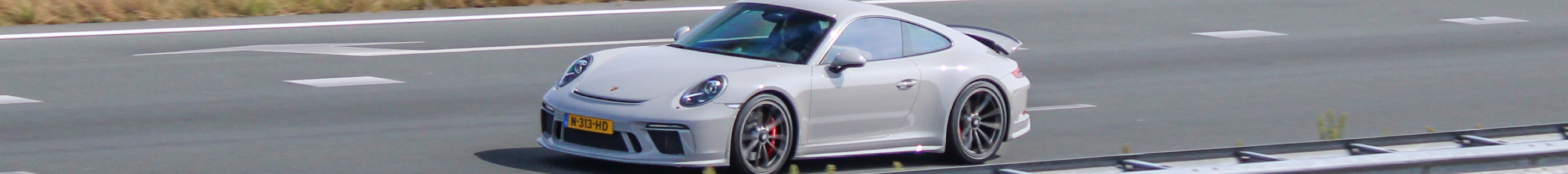 Porsche 991 GT3 Touring