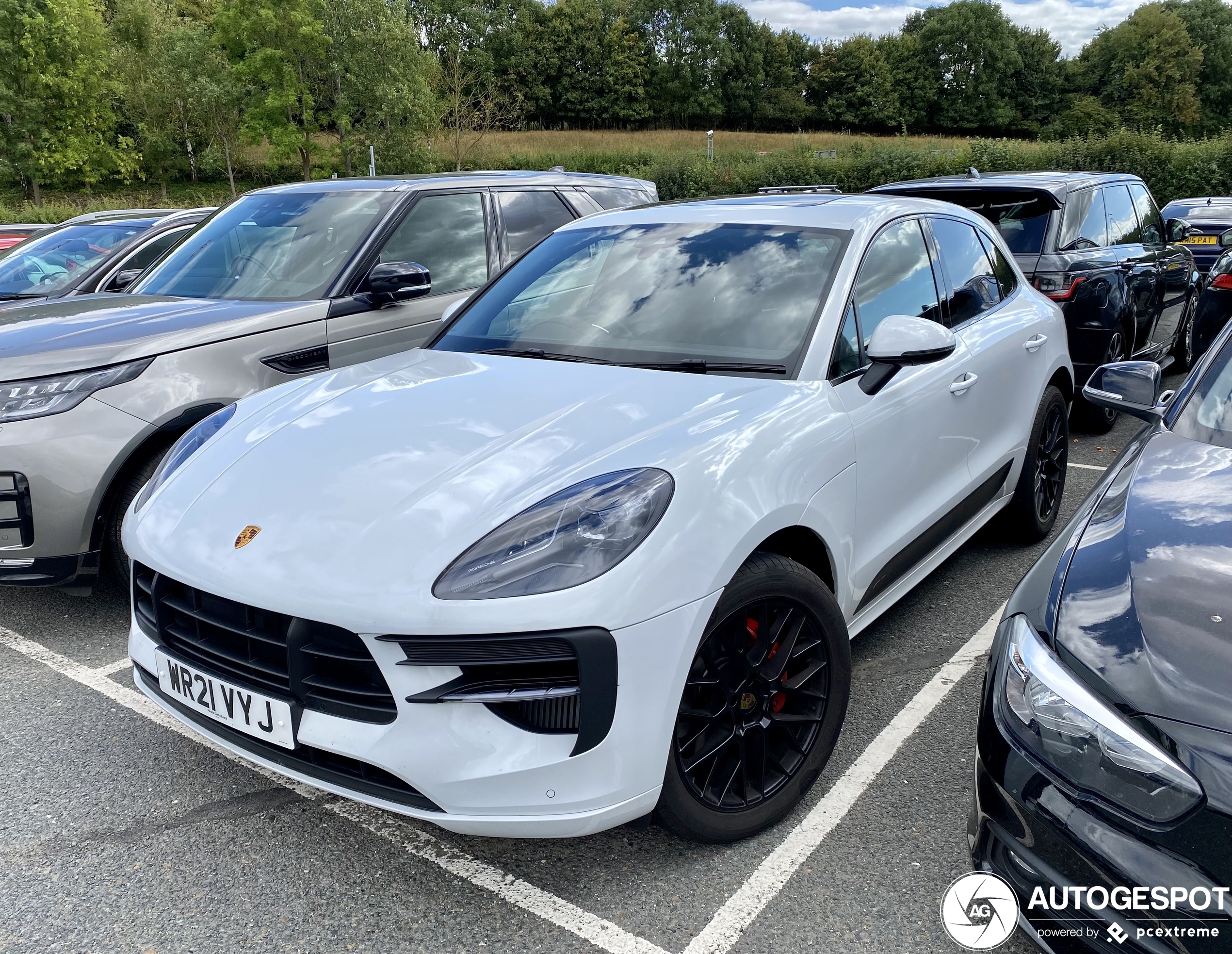 Porsche 95B Macan GTS MkII