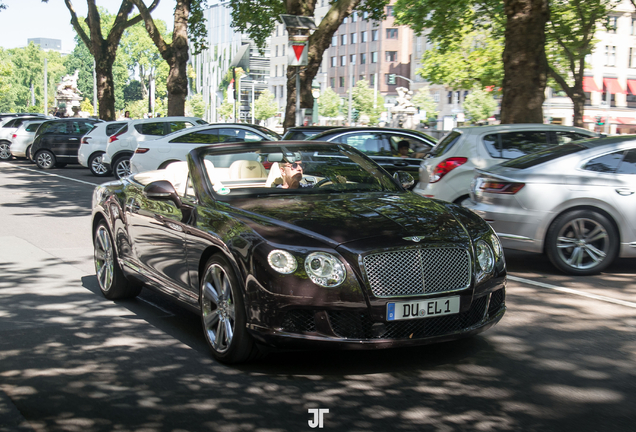 Bentley Continental GTC 2012