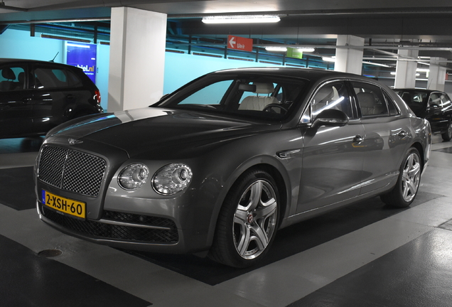 Bentley Flying Spur V8