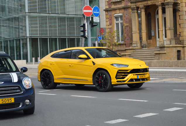 Lamborghini Urus