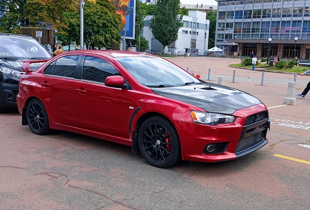 Mitsubishi Lancer Evolution X