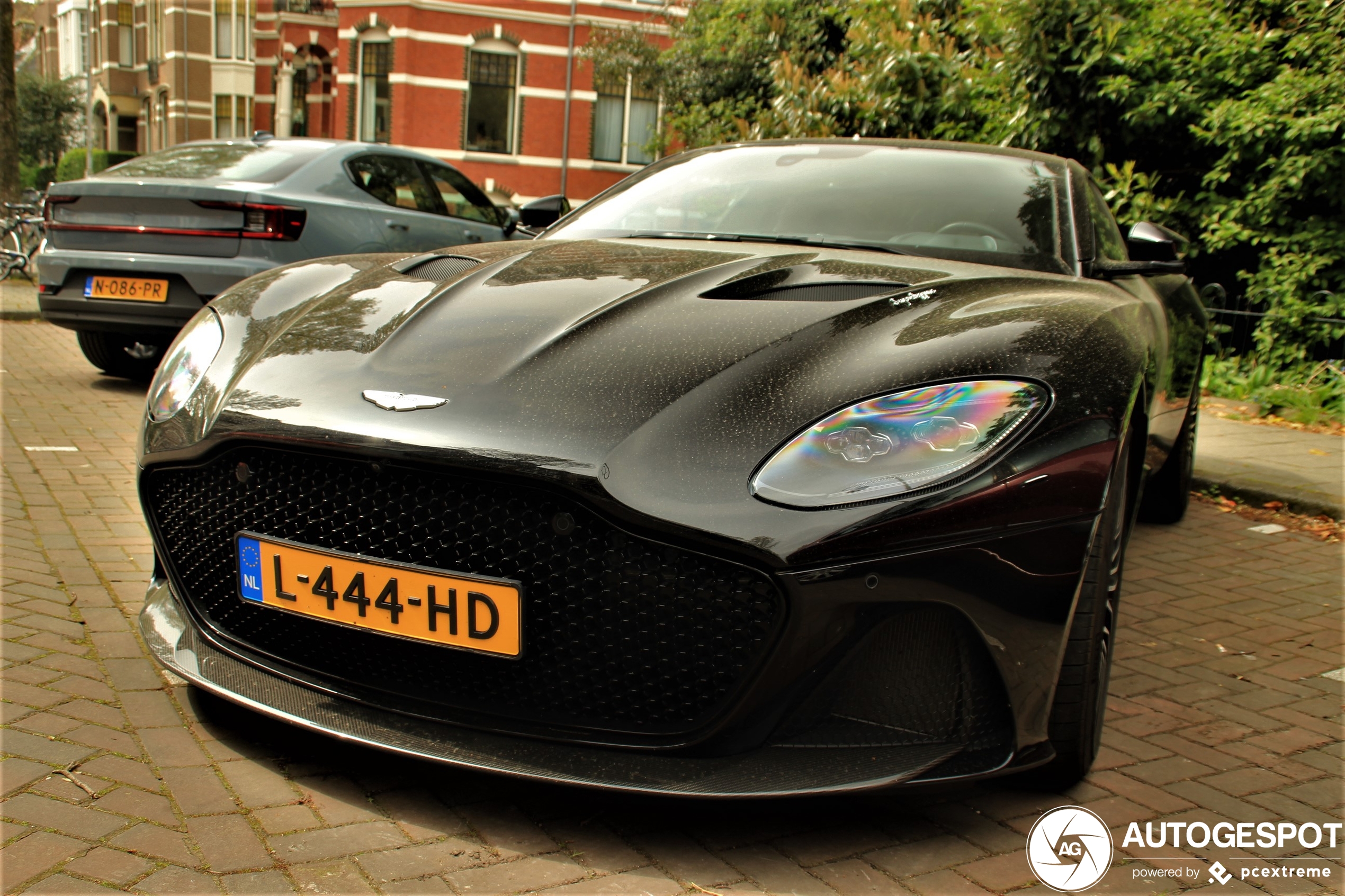 Aston Martin DBS Superleggera