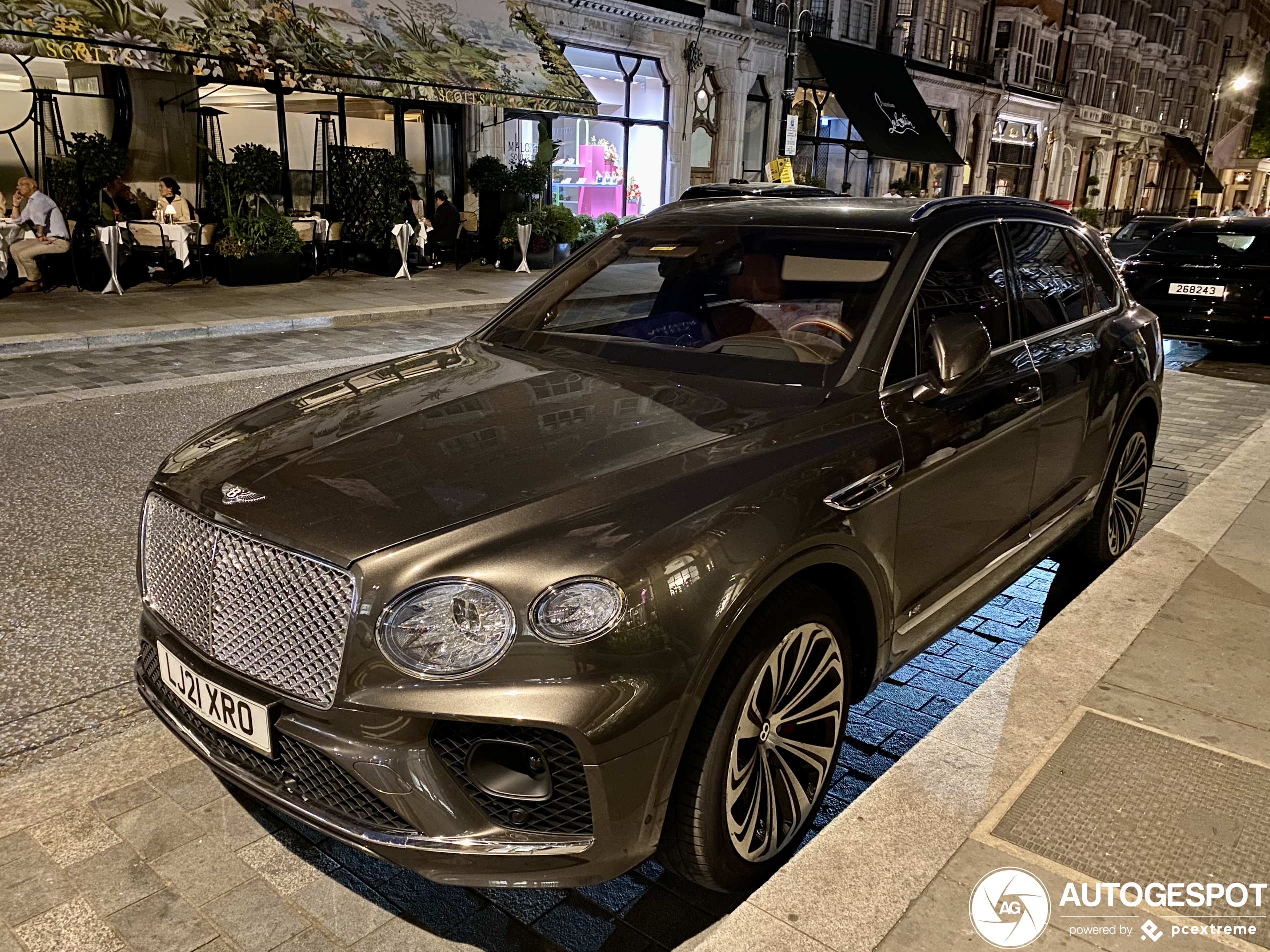 Bentley Bentayga V8 2021 First Edition