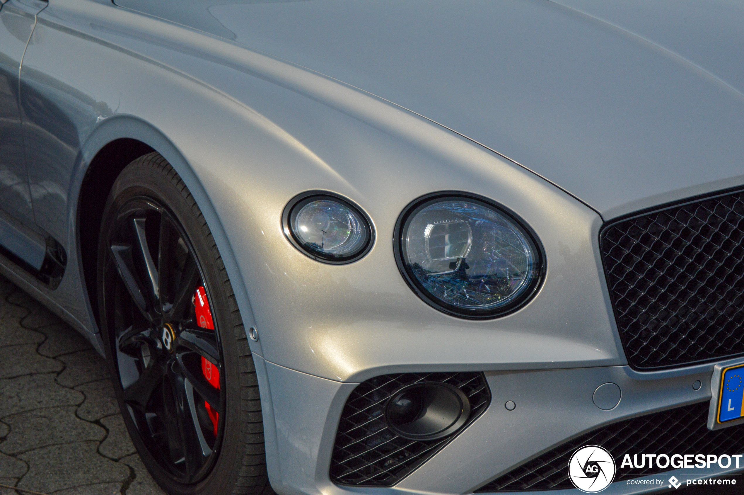 Bentley Continental GTC 2019