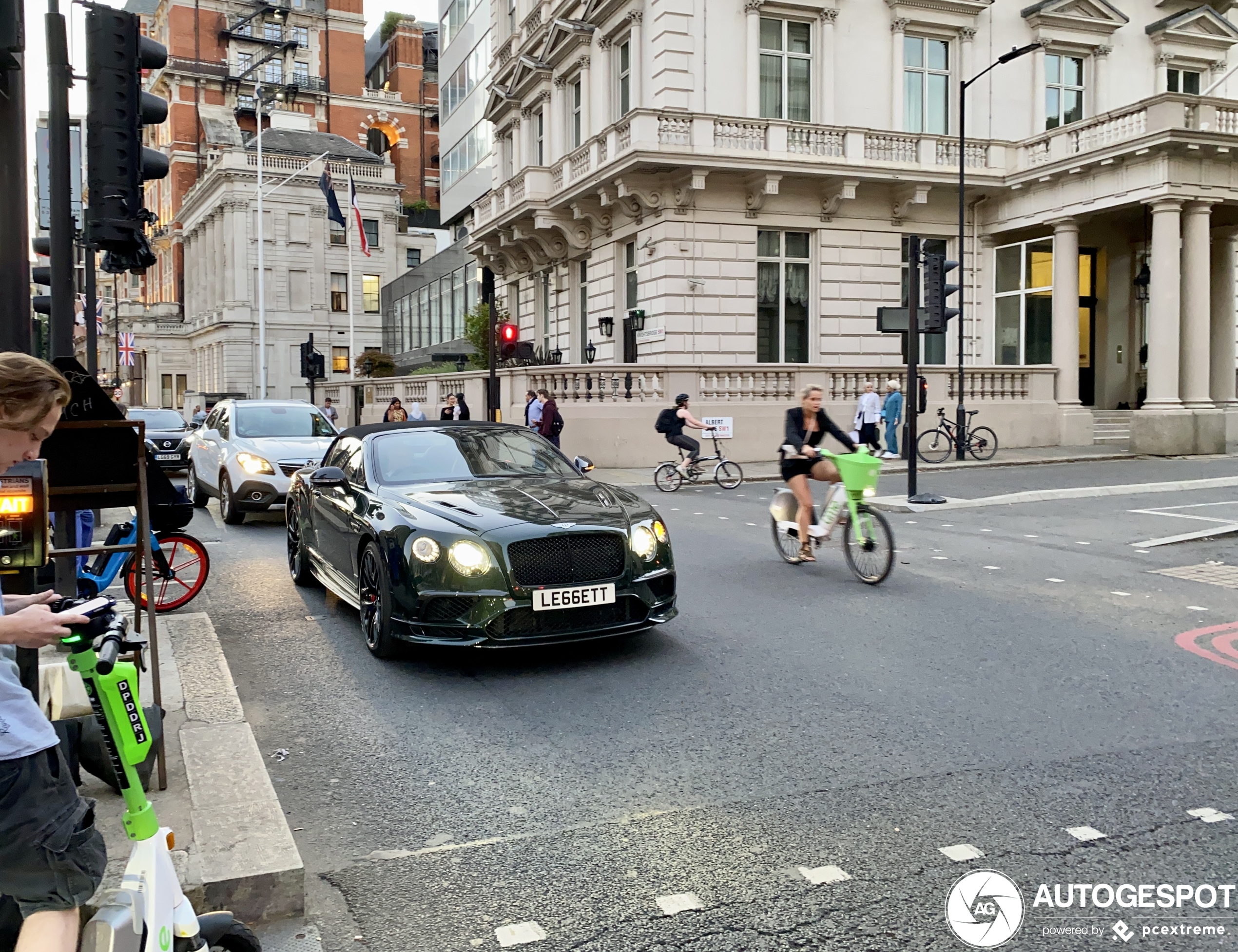 Bentley Continental Supersports Convertible 2018