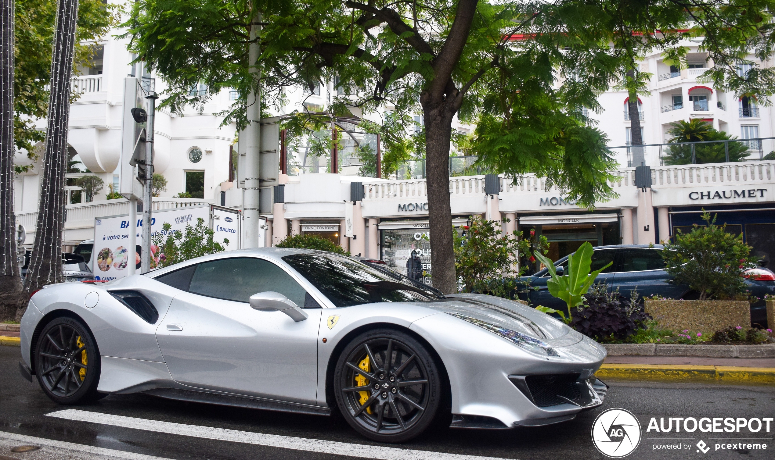 Ferrari 488 Pista