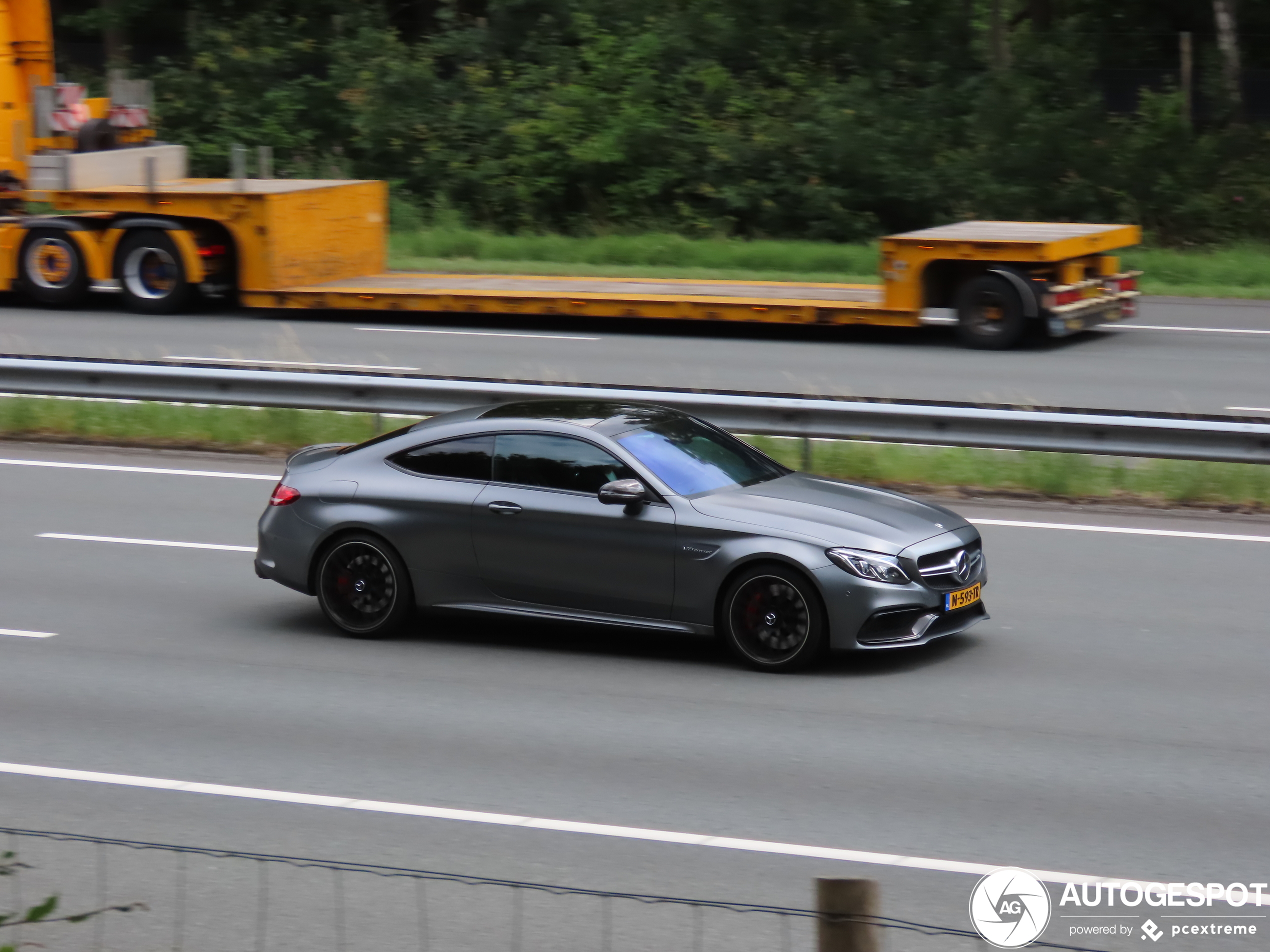 Mercedes-AMG C 63 S Coupé C205