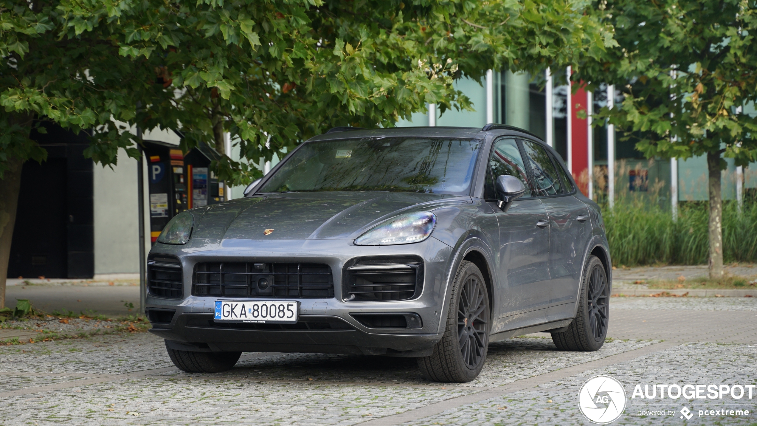 Porsche 9YA Cayenne GTS