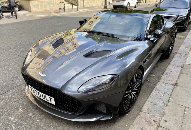 Aston Martin DBS Superleggera