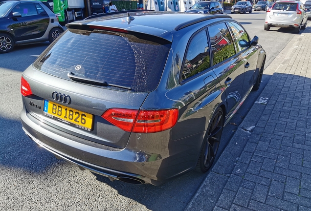 Audi RS4 Avant B8