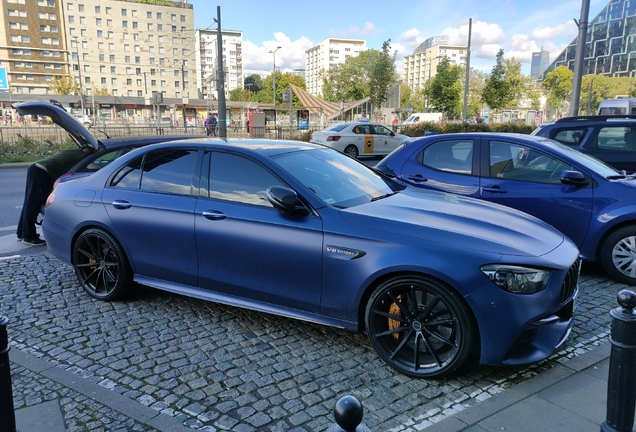 Mercedes-AMG E 63 S W213 2021