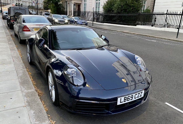 Porsche 992 Carrera 4S