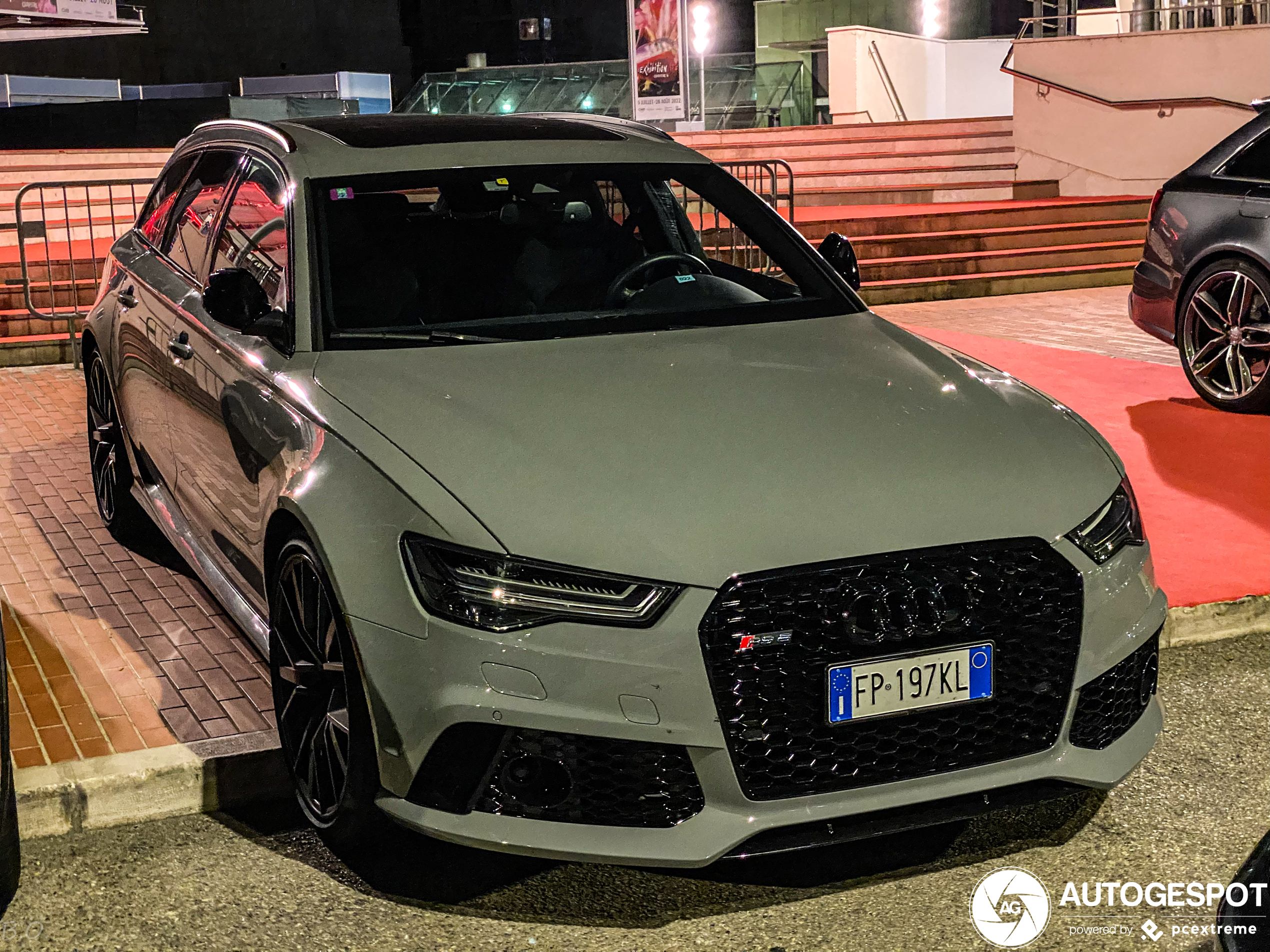 Audi RS6 Avant C7 2015