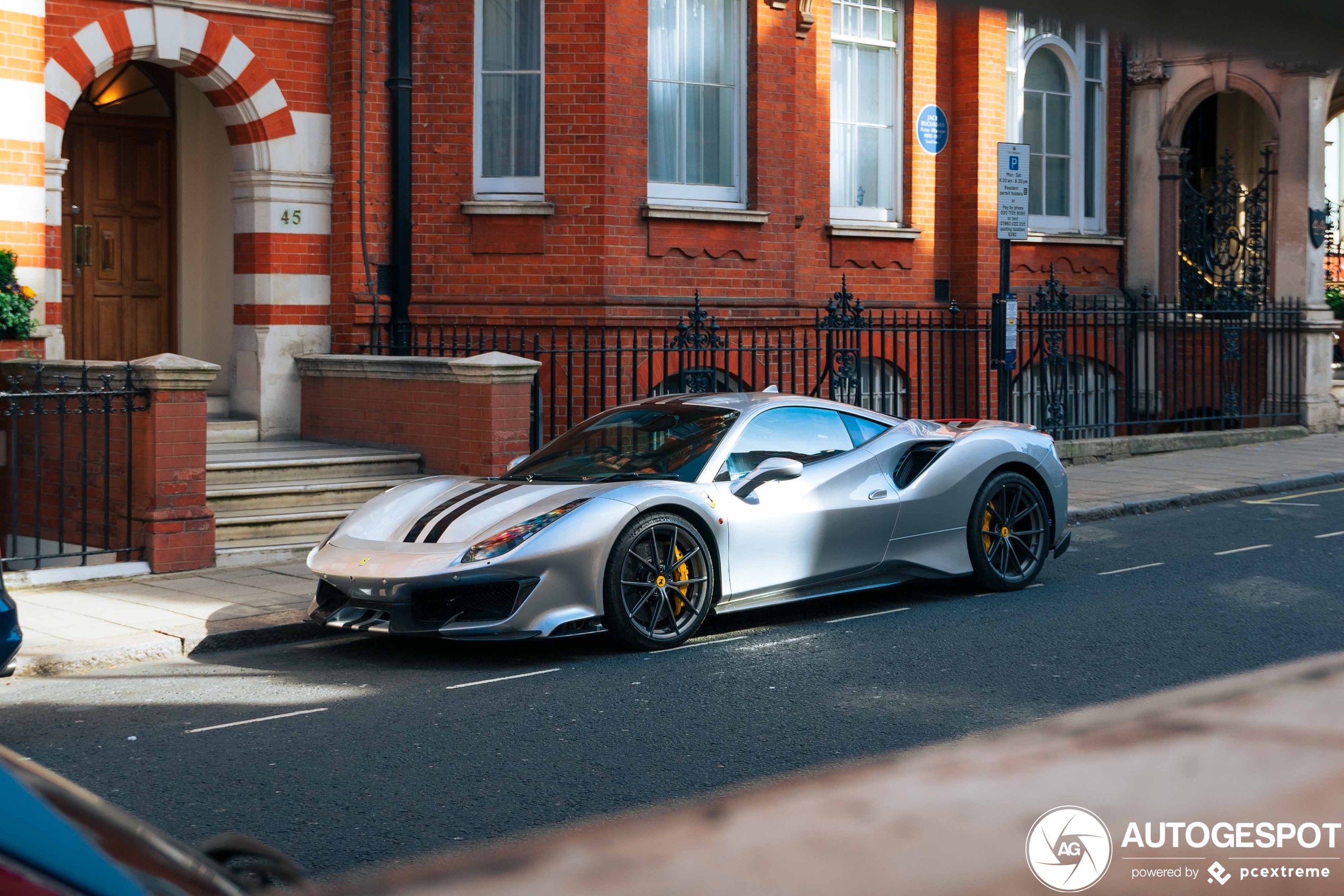 Ferrari 488 Pista