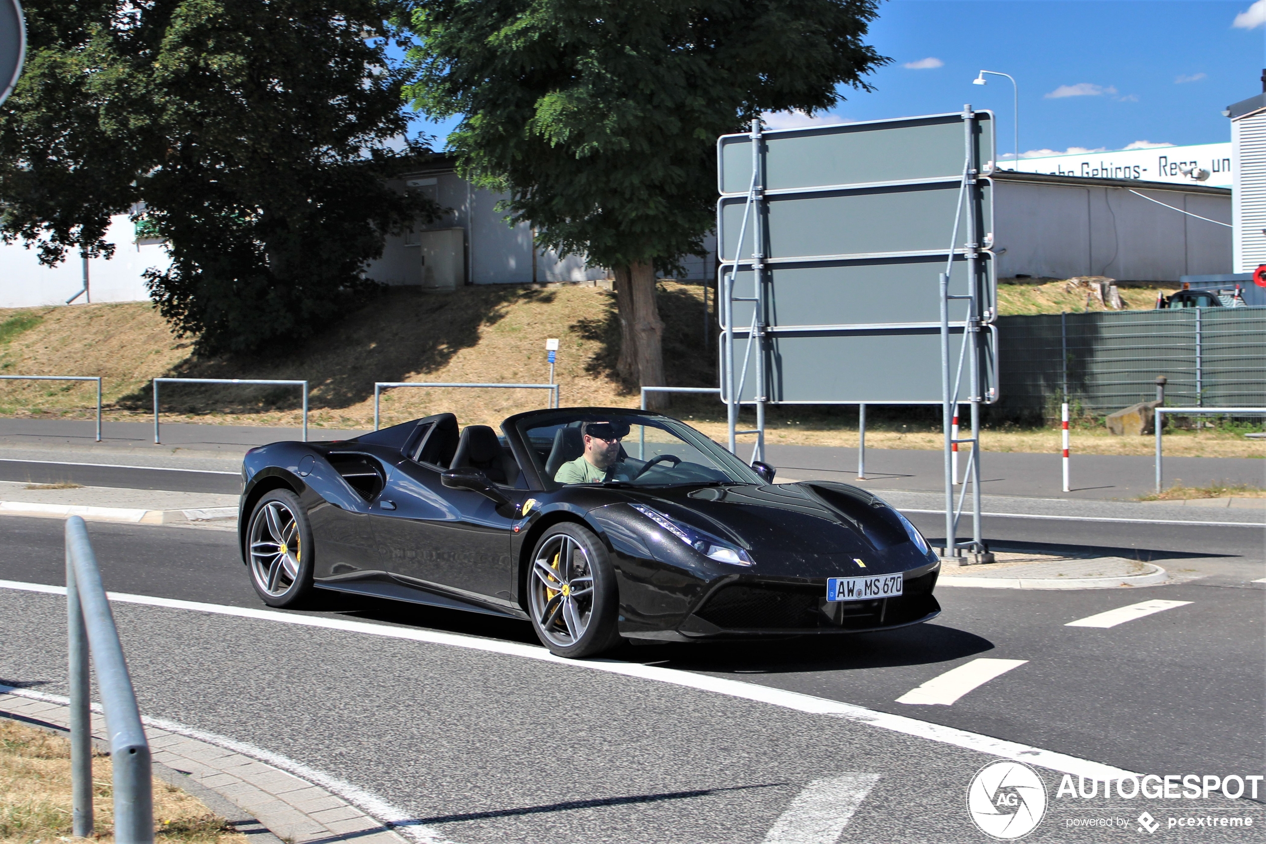 Ferrari 488 Spider