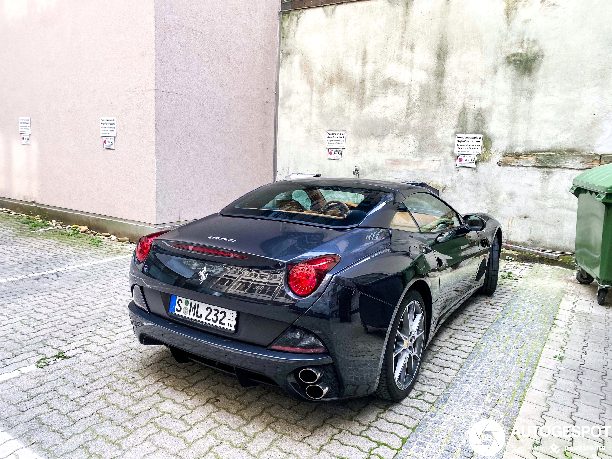 Ferrari California