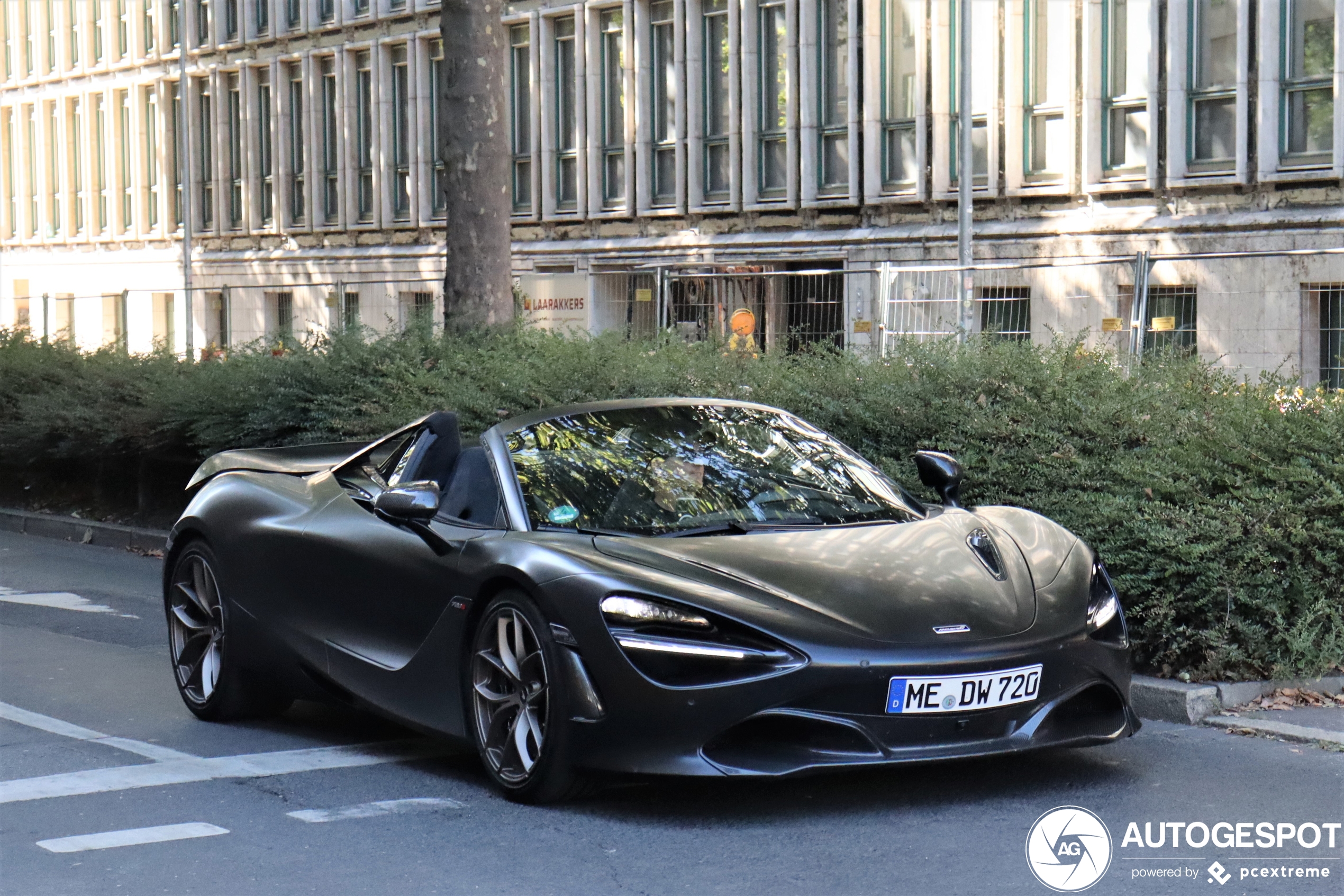 McLaren 720S Spider