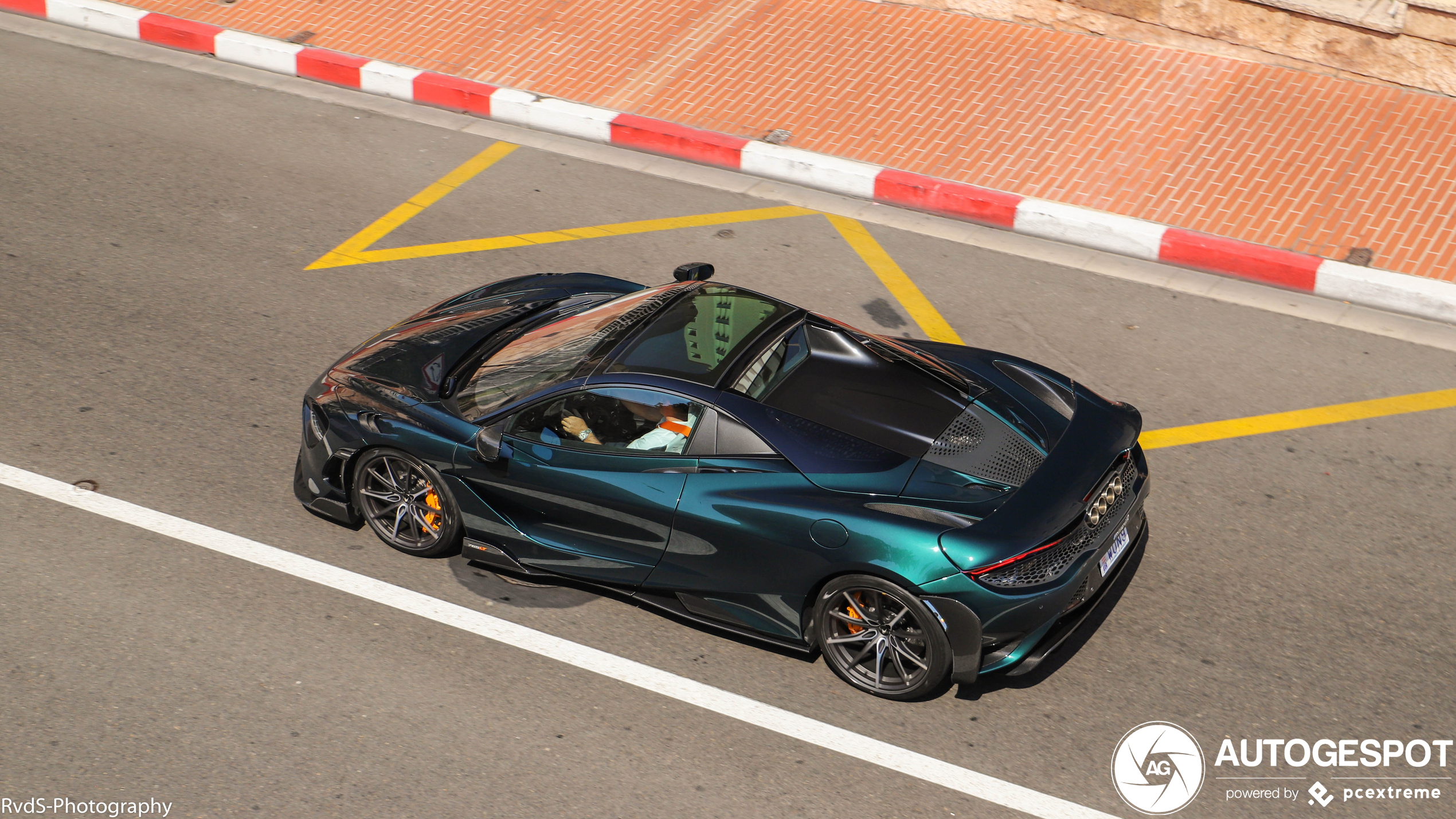 McLaren 765LT Spider