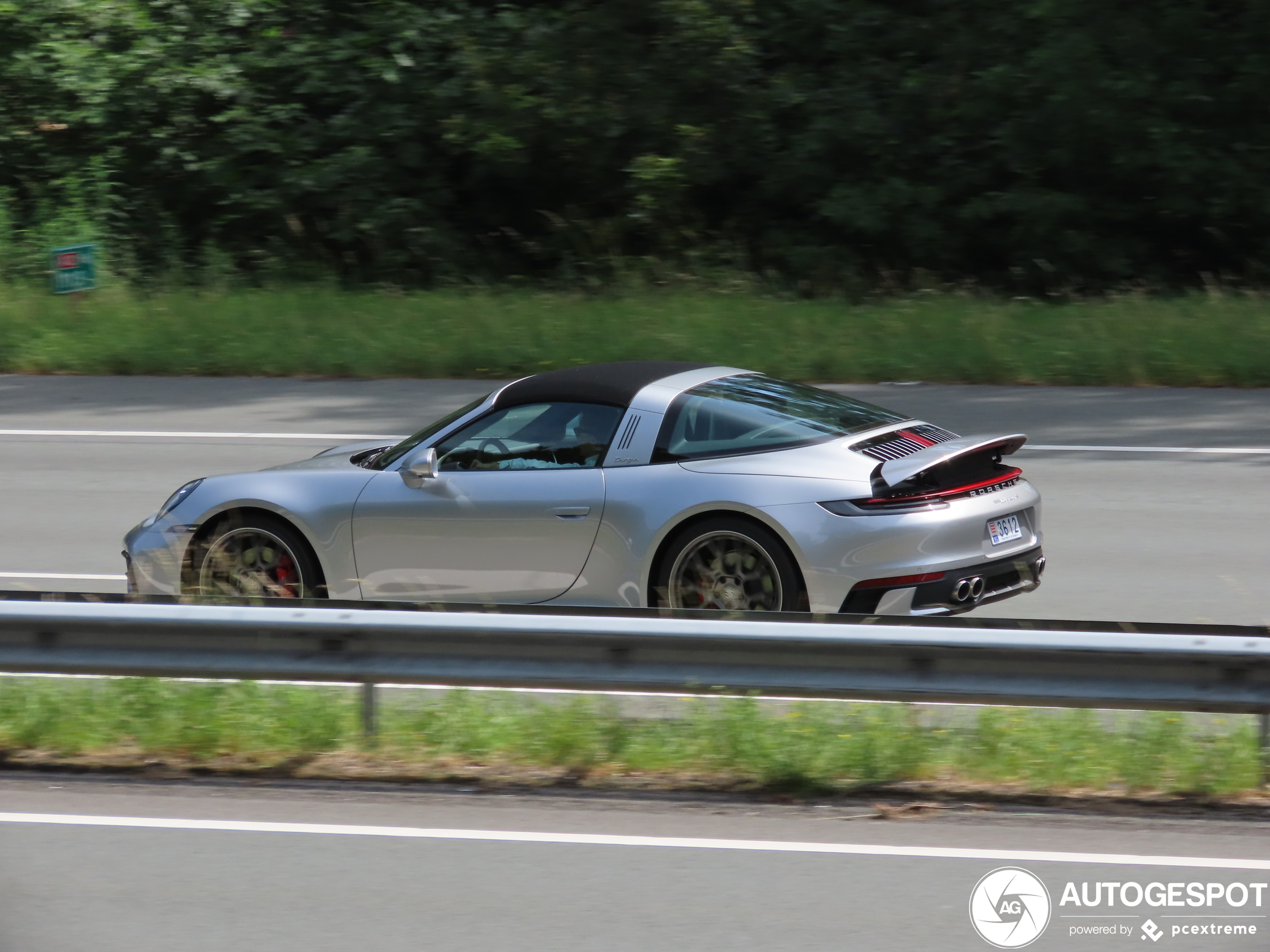 Porsche 992 Targa 4S