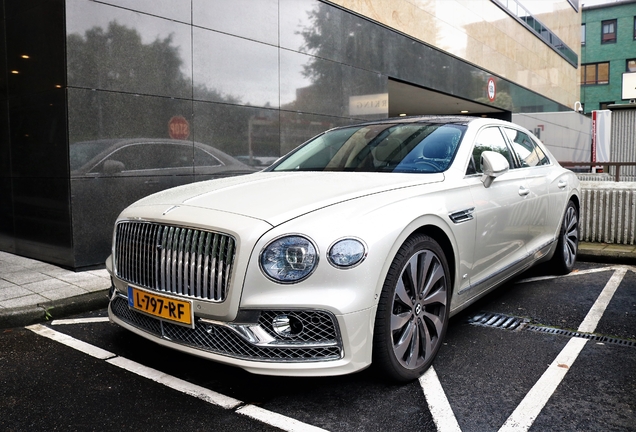 Bentley Flying Spur V8 2021