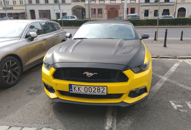 Ford Mustang GT Convertible 2015