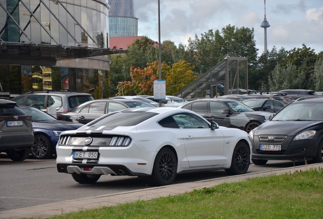 Ford Mustang GT 2015