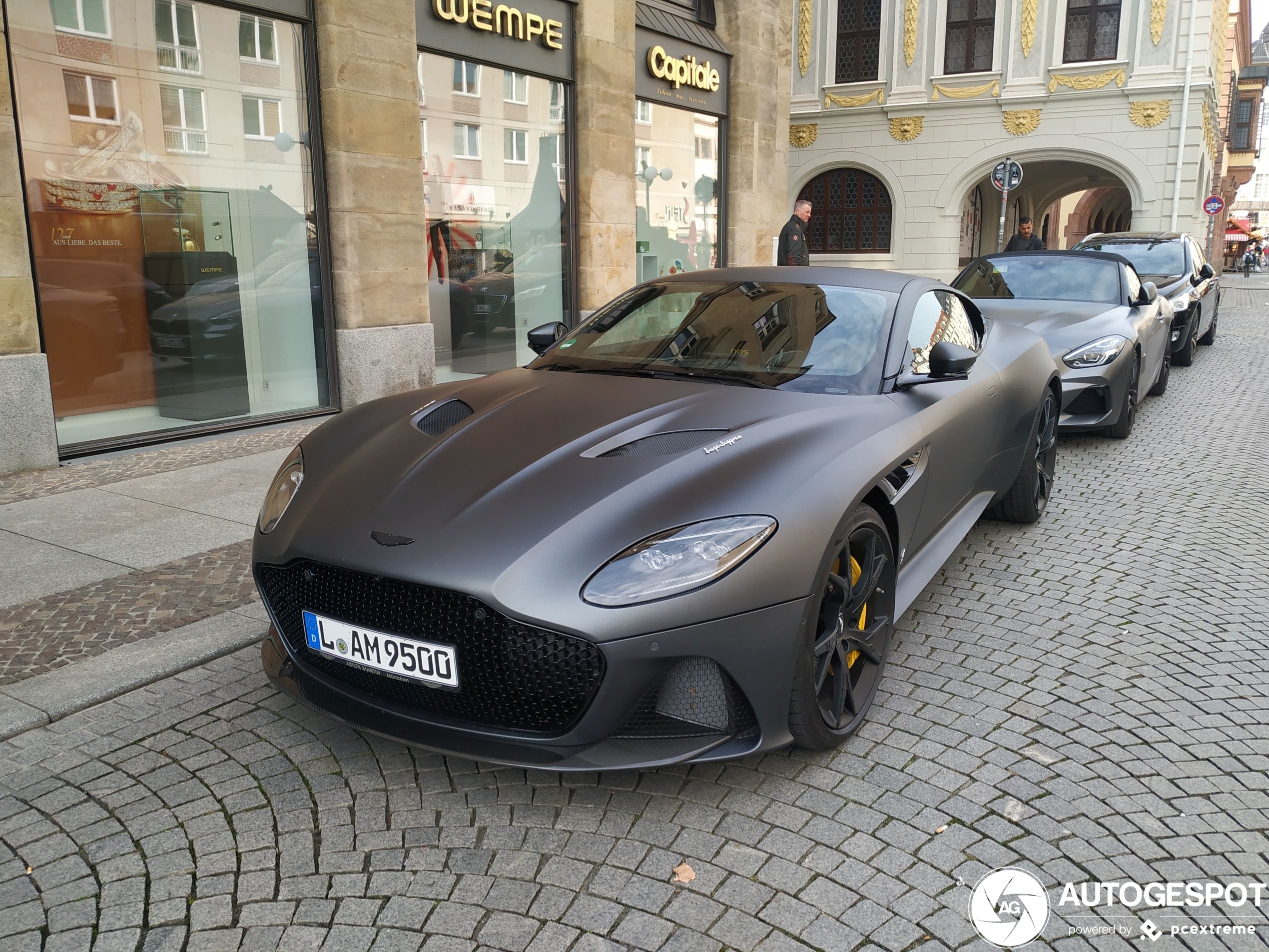 Aston Martin DBS Superleggera