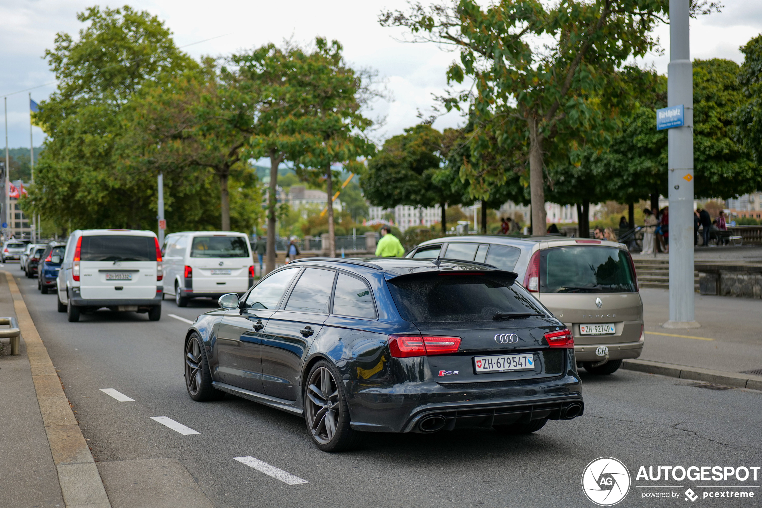 Audi RS6 Avant C7 2015