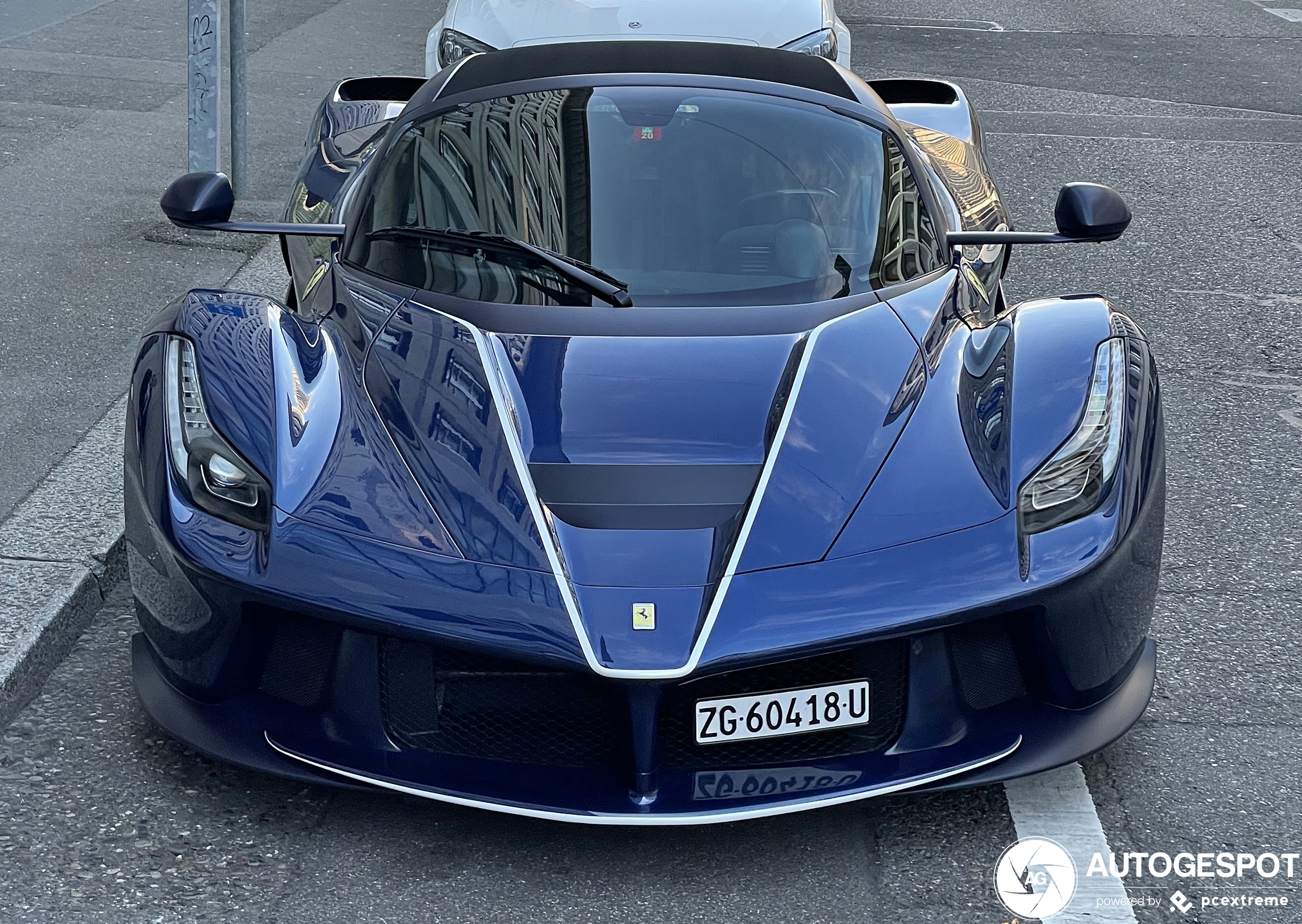 Ferrari LaFerrari Aperta