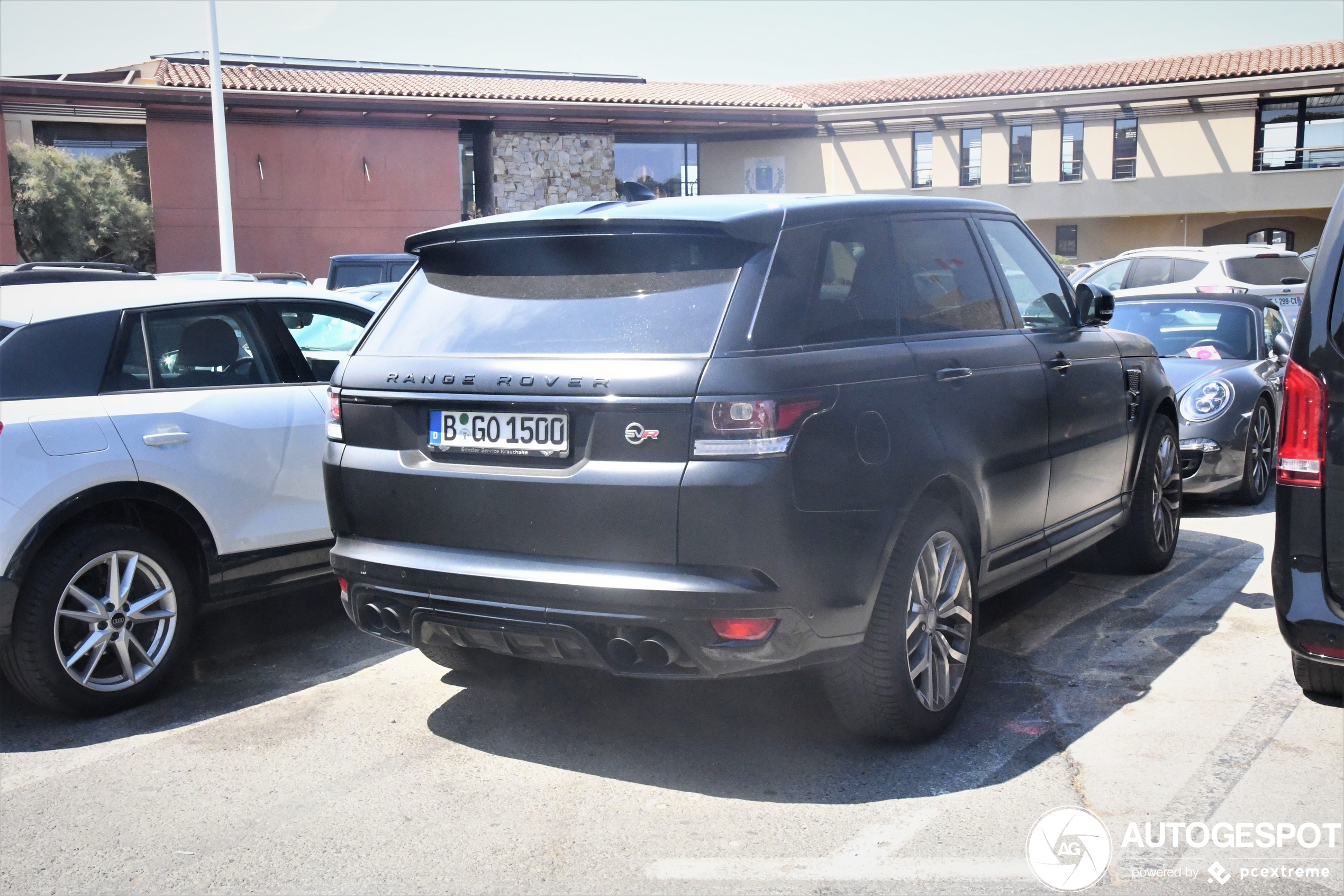 Land Rover Range Rover Sport SVR