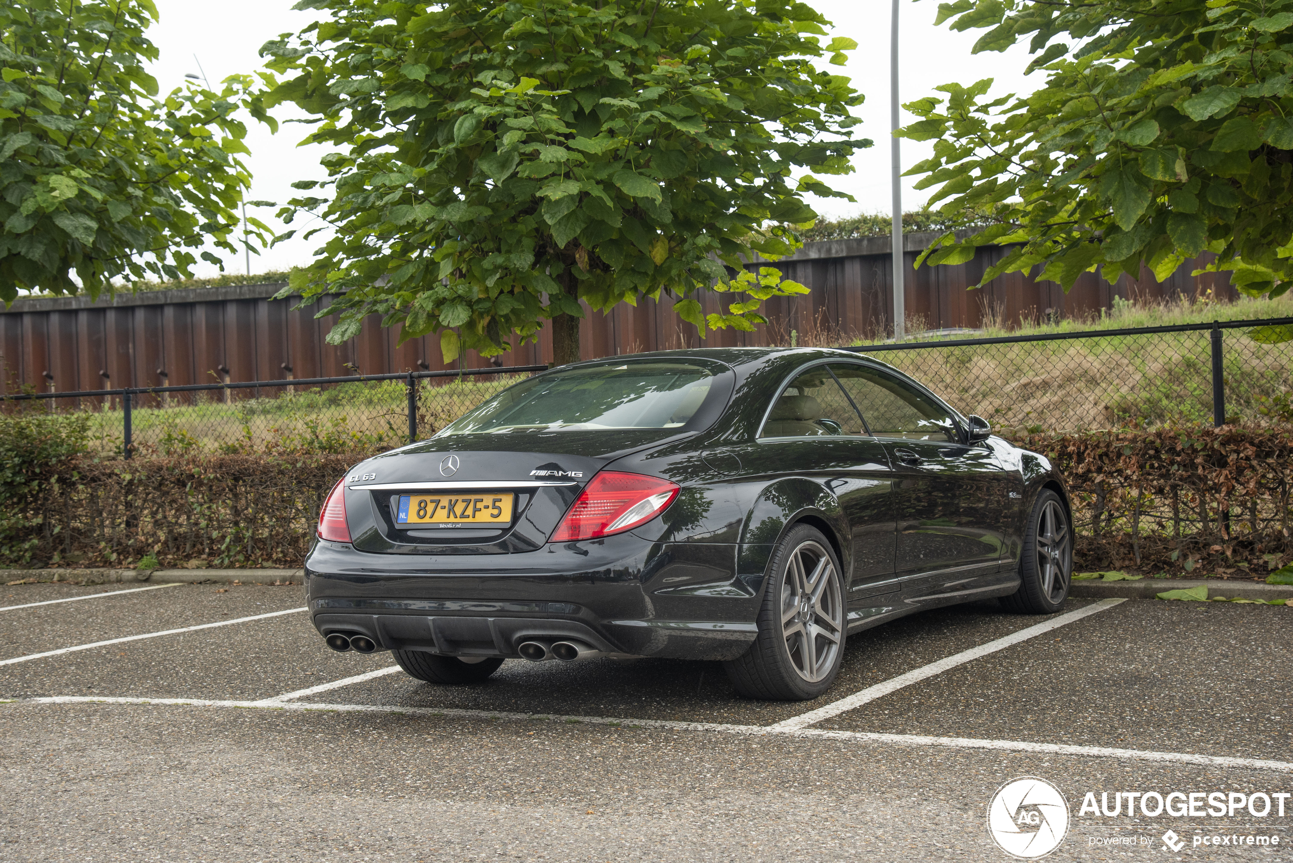 Mercedes-Benz CL 63 AMG C216