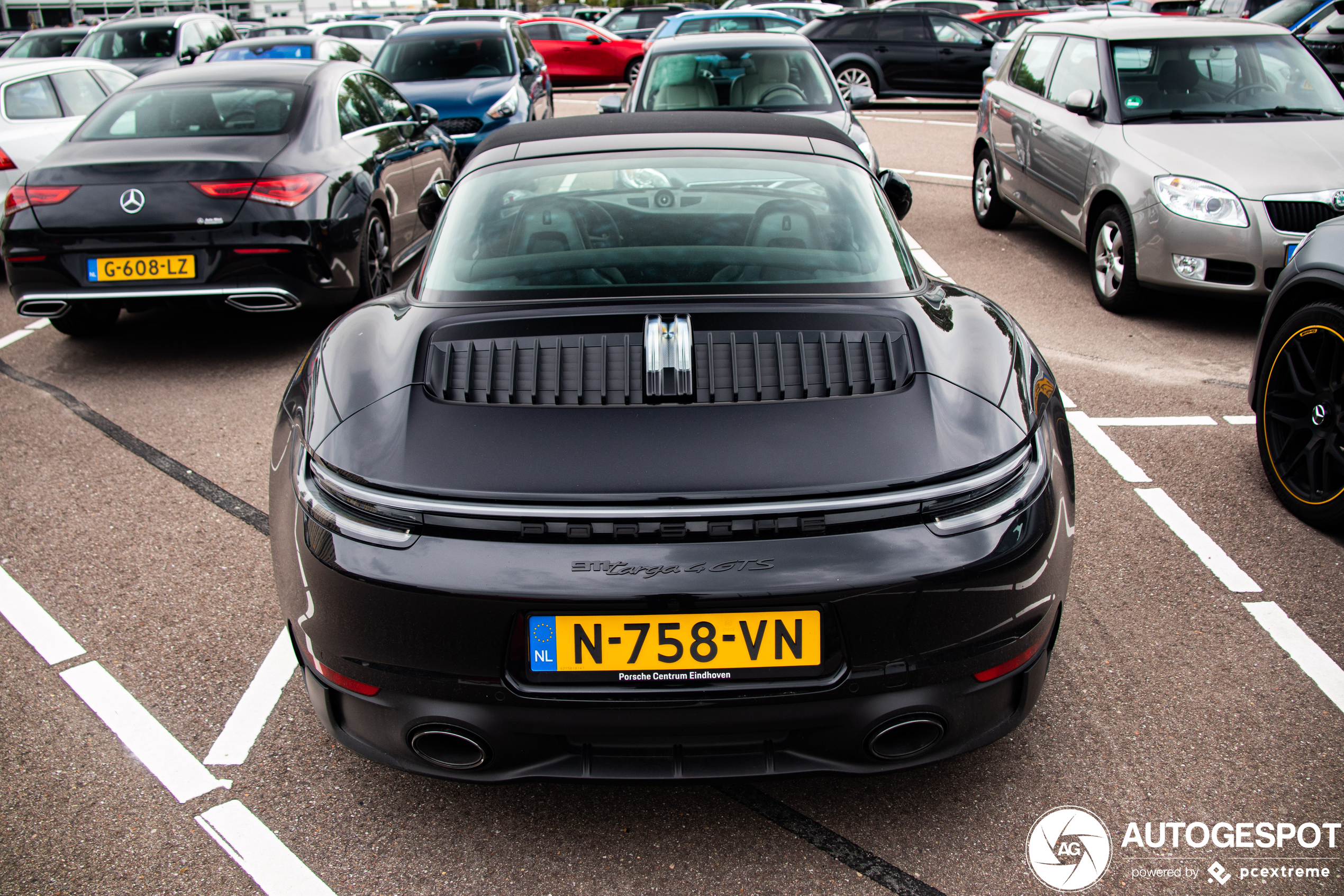 Porsche 992 Targa 4 GTS